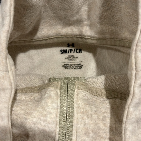 Under armor sweatshirt SM - Picture 3 of 4
